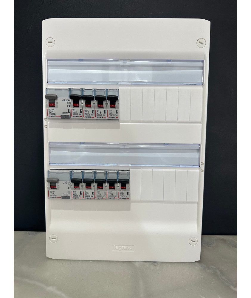 Tableau électrique 2 rangée assemblé par Elec discount avec composant Legrand : 1ID401ID63