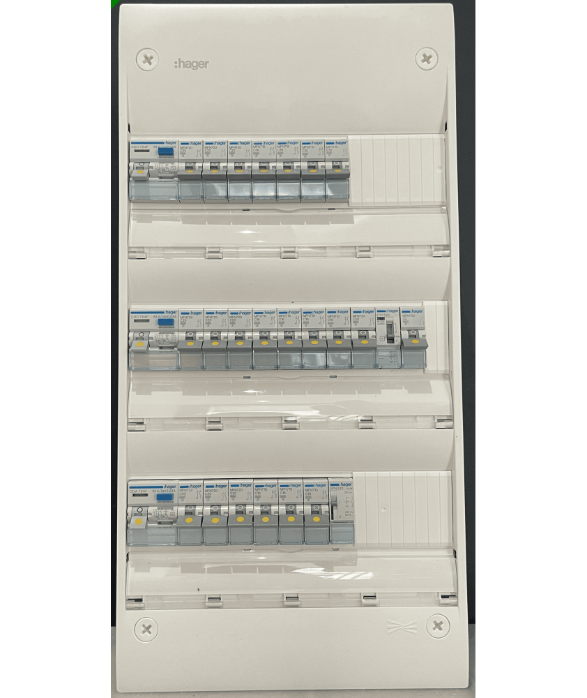 Tableau électrique hager 3 rangée  équipé et pré-câblé jours nuit et télérupteur